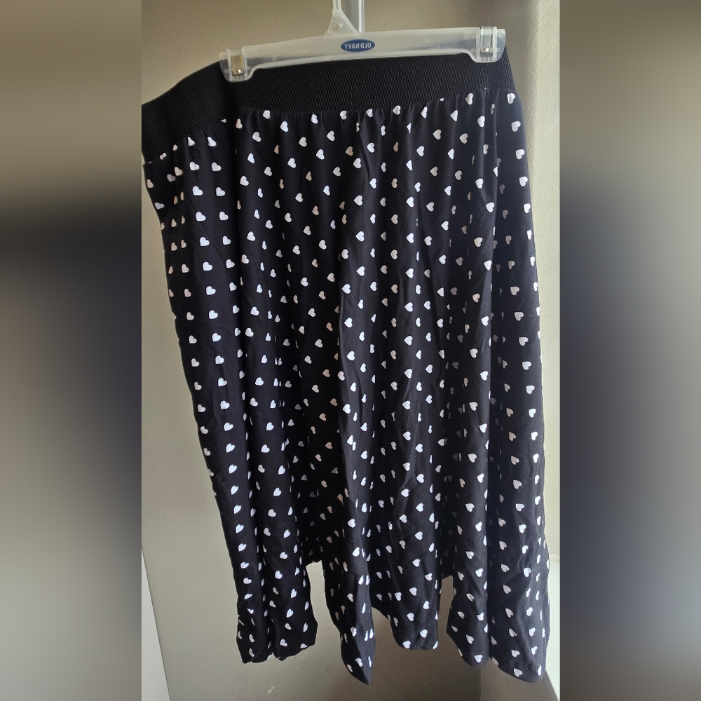 Copper Union skater skirt, black with white hearts, size 3